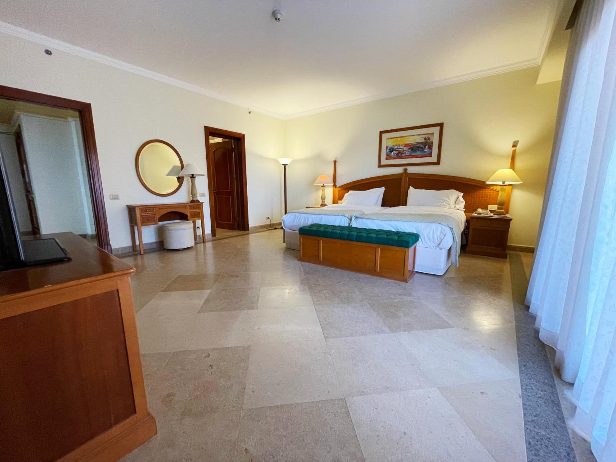 The Cascades Golf Resort, & Thalasso Station touristique